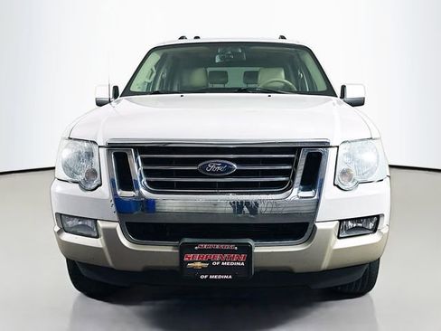 Used 2008 Ford Explorer Eddie Bauer image 4
