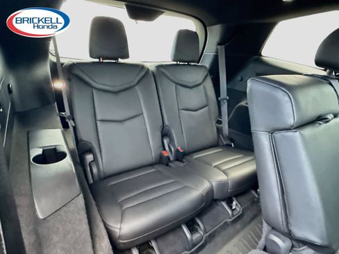 Used 2022 Cadillac XT6 Luxury FWD image 22