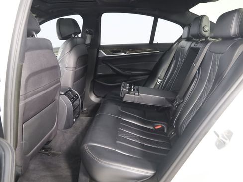 Used 2018 BMW M550i xDrive AWD/4WD image 50