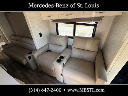 Used 2020 Mercedes-Benz Sprinter 3500 image 10