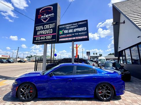 Used 2022 Dodge Charger R/T w/ Blacktop Package RWD image 7