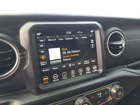 Used 2023 Jeep Wrangler Unlimited Rubicon 4xe w/ Safety Group image 23