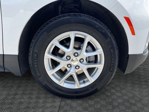 Used 2024 Chevrolet Equinox LT image 14