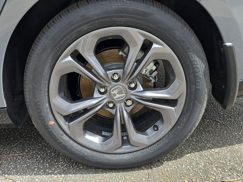 New 2026 Honda Accord EX-L image 33