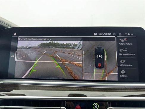 Used 2020 BMW X5 xDrive40i w/ Premium Package image 26