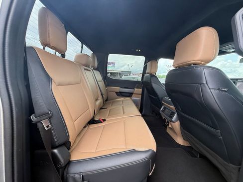 Used 2023 Ford F250 Lariat AWD/4WD image 21