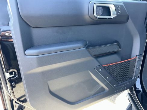 Used 2025 Ford Bronco Raptor AWD/4WD image 8