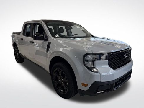 New 2025 Ford Maverick XLT w/ XLT Luxury Package AWD/4WD image 5