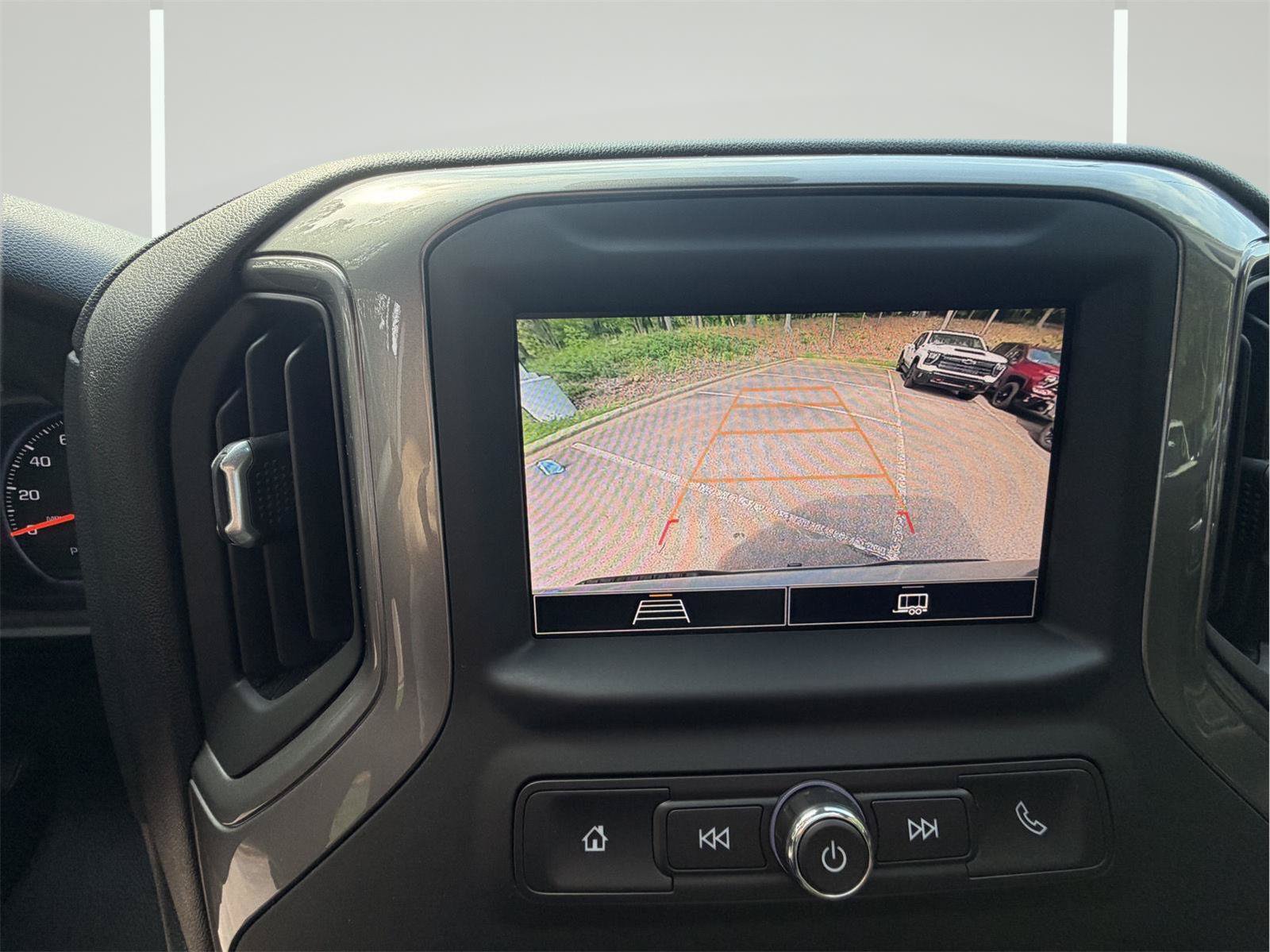 Used 2024 Chevrolet Silverado 1500 Custom w/ Turbomax Blackout Package RWD image 26