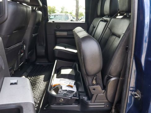 Used 2011 Ford F250 Lariat w/ Lariat Interior Pkg image 45