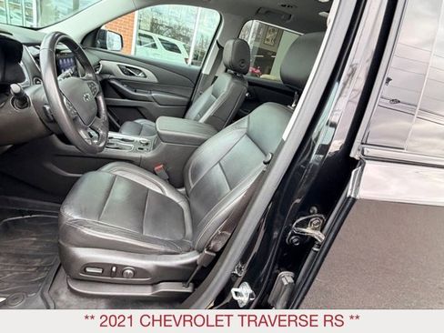 Used 2021 Chevrolet Traverse RS w/ LPO, Floor Liner Package image 21