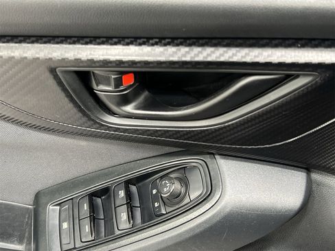 Used 2019 Subaru Crosstrek 2.0i Premium image 13