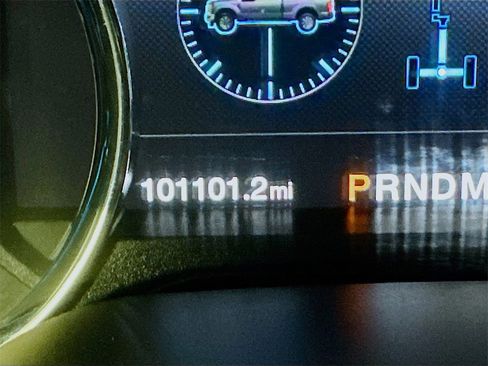 Used 2019 Ford F250 Lariat w/ Lariat Value Package image 14