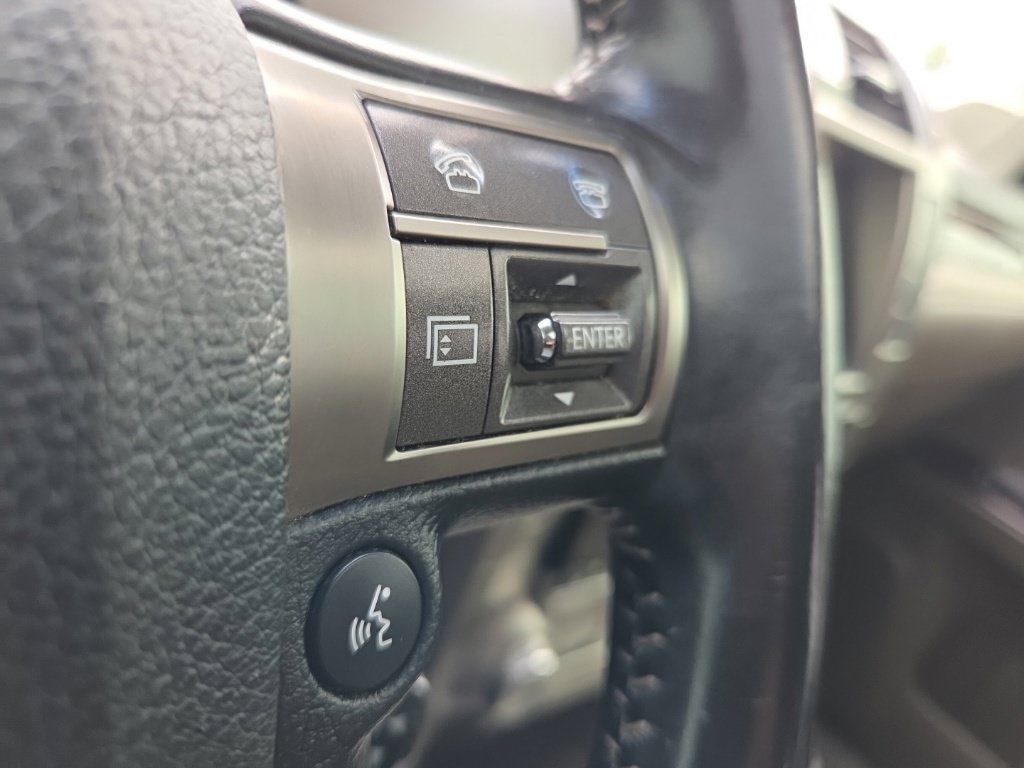 Used 2018 Lexus GX 460 Premium w/ Premium Package AWD/4WD image 39