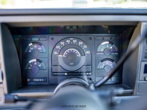 Used 1990 Chevrolet Silverado 3500 2WD Regular Cab image 23