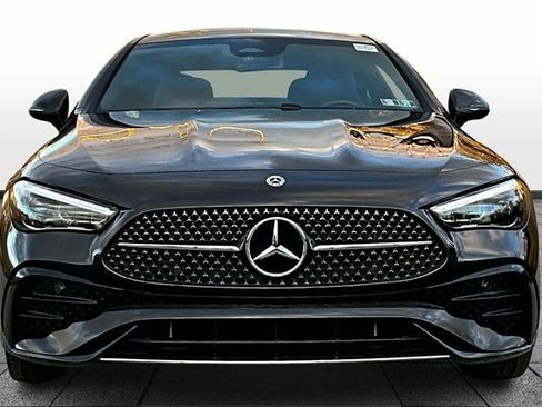 Certified 2025 Mercedes-Benz CLE 300 4MATIC Coupe image 2