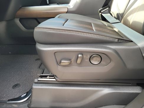 New 2026 Chevrolet Silverado 3500 High Country w/ High Country Premium Package image 13