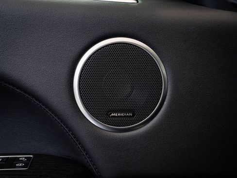 Used 2020 Land Rover Range Rover Sport HSE image 27