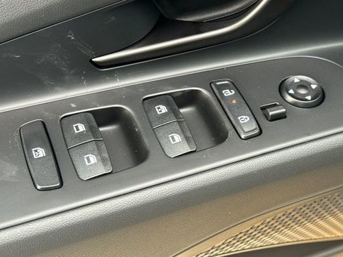 New 2026 Hyundai Elantra SEL Sport Premium FWD image 12