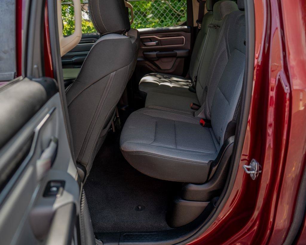 Used 2019 RAM 1500 Big Horn AWD/4WD image 16