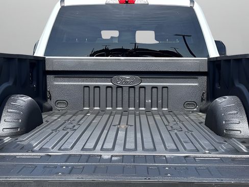 Certified 2025 Ford F450 Lariat image 8