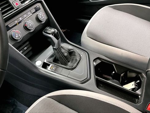 Used 2022 Volkswagen Taos S w/ IQ Drive S Package image 20