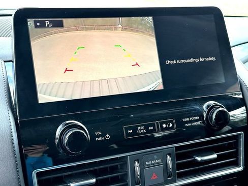 Used 2024 Nissan Armada SV image 15