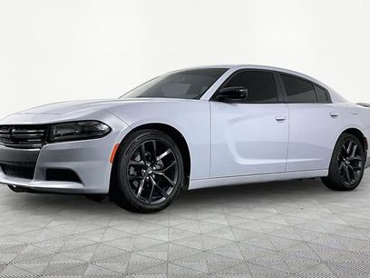 Used 2020 Dodge Charger SXT w/ Blacktop Package