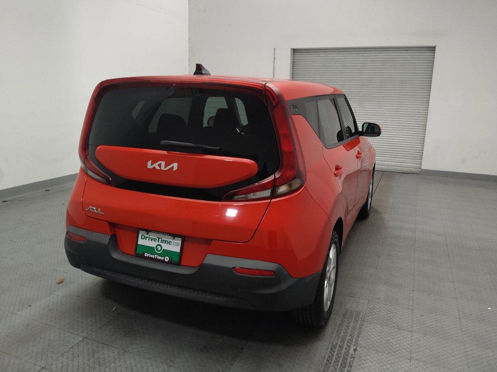 Used 2022 Kia Soul LX w/ Technology Package FWD image 7