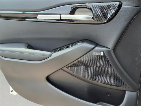 New 2025 Kia Seltos SX w/ SX Sunroof Package AWD/4WD image 19