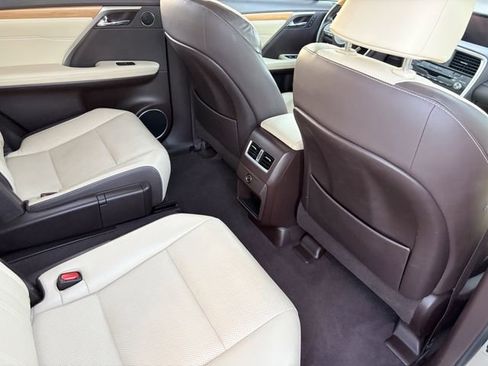 Used 2019 Lexus RX 450hL Premium w/ Premium Package AWD/4WD image 23