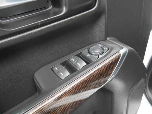 Used 2021 GMC Sierra 1500 Elevation w/ X31 Off-Road Package image 29