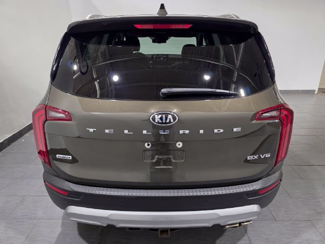 Used 2020 Kia Telluride EX w/ EX Premium Package AWD/4WD image 4