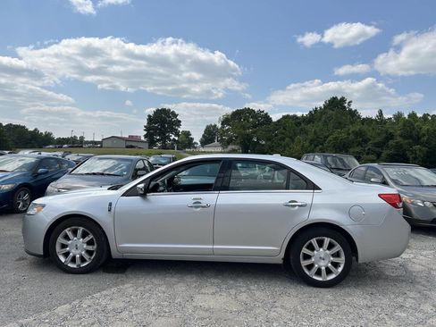 Used 2011 Lincoln MKZ AWD image 3