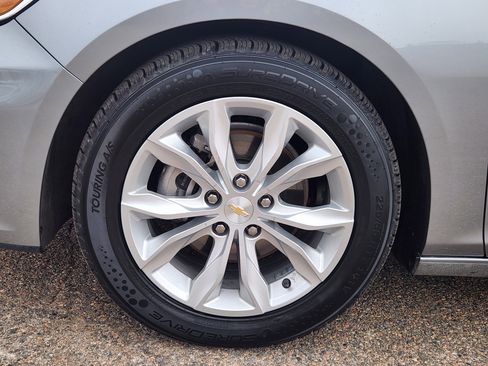 Used 2024 Chevrolet Malibu LT image 7