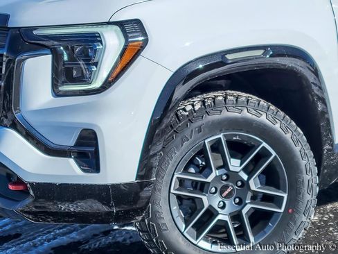 New 2026 GMC Terrain AT4 w/ Convenience Package III image 4