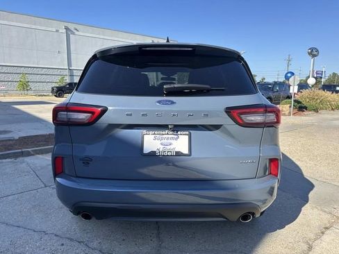 Used 2023 Ford Escape ST-Line image 5