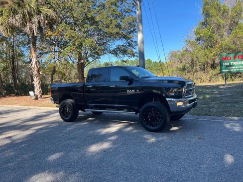 Used 2018 RAM 2500 Big Horn image 2