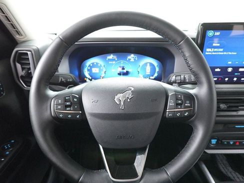 Used 2025 Ford Bronco Sport Badlands image 14