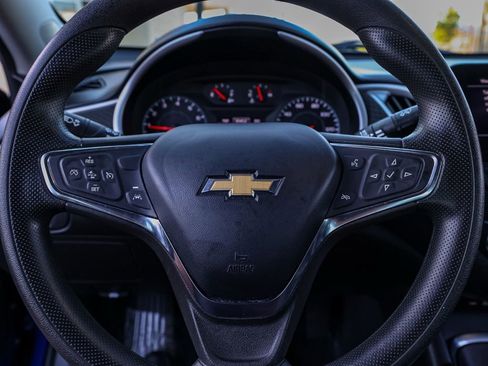 Used 2023 Chevrolet Malibu LT image 24