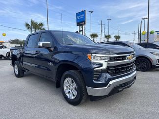 Used 2023 Chevrolet Silverado 1500 LT video 3