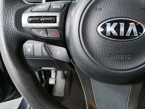 Used 2015 Kia Optima LX FWD image 9