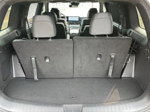 Used 2025 Hyundai Santa Fe Calligraphy AWD/4WD image 17