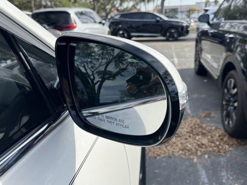 Certified 2019 Kia Sorento LX w/ LX Convenience Package image 7