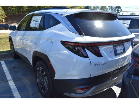 New 2025 Hyundai Tucson Limited image 2