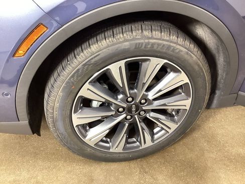 Used 2022 Lincoln Corsair Reserve w/ Equipment Group 201A AWD/4WD image 36