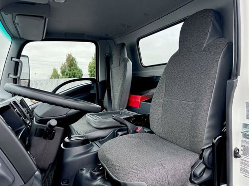 New 2025 Chevrolet Low Cab Forward image 21