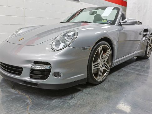 Used 2008 Porsche 911 Turbo image 8