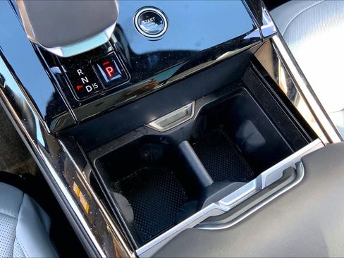 Used 2024 Land Rover Range Rover Sport Dynamic SE image 31