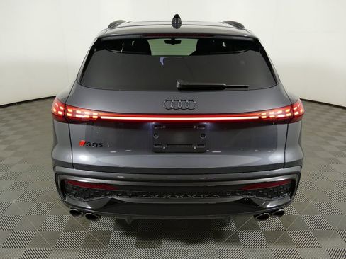 New 2026 Audi SQ5 Premium Plus image 29